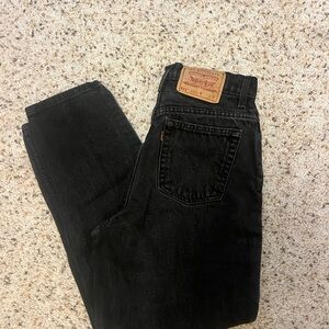 Levi's Women's Relaxed Black Jeans